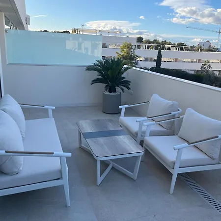Residencial Mirasal Apartment